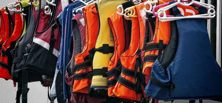 Do You Need a Life Jacket to Kayak