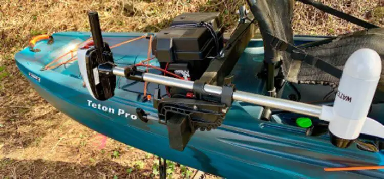 How to Put a Trolling Motor on a Kayak 