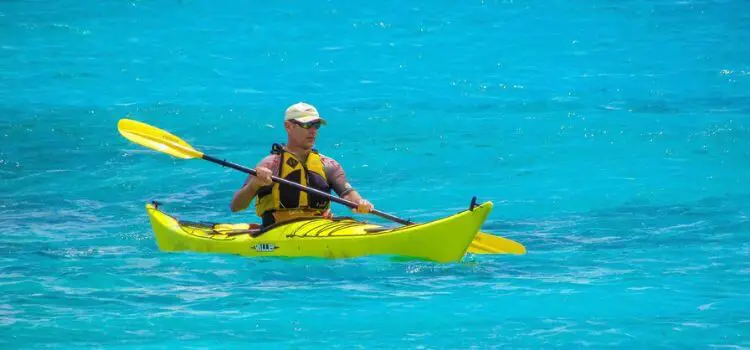 What To Wear When Kayaking Summer