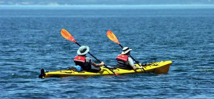 What is A Tandem Kayak