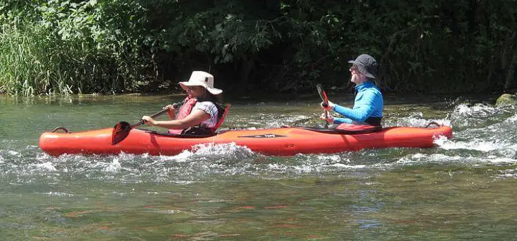 What is A Tandem Kayak